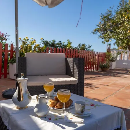 Mit Privatpool Fuer 6 Personen Ca 90 Qm In Nerja, Andalusien Costa Del Sol Holiday home *