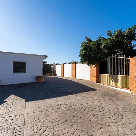 Mit Privatpool Fuer 6 Personen Ca 90 Qm In Nerja, Andalusien Costa Del Sol Holiday home